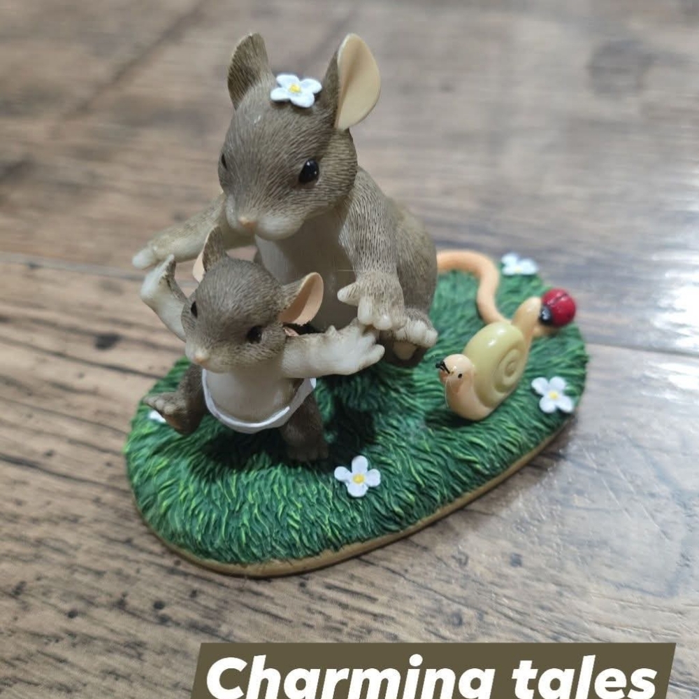 Charming Tails figure